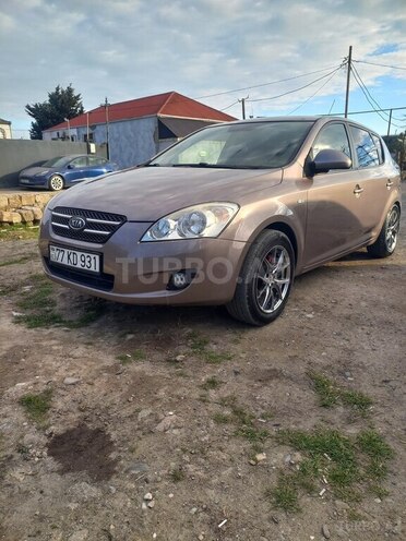 Kia Ceed 2007, 293,000 km - 1.4 л - Bakı