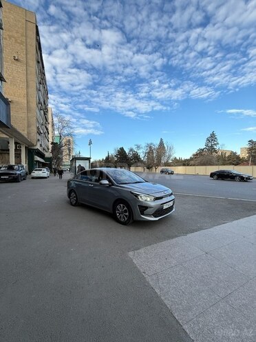 Kia Rio 2021, 97,000 km - 1.6 л - Bakı