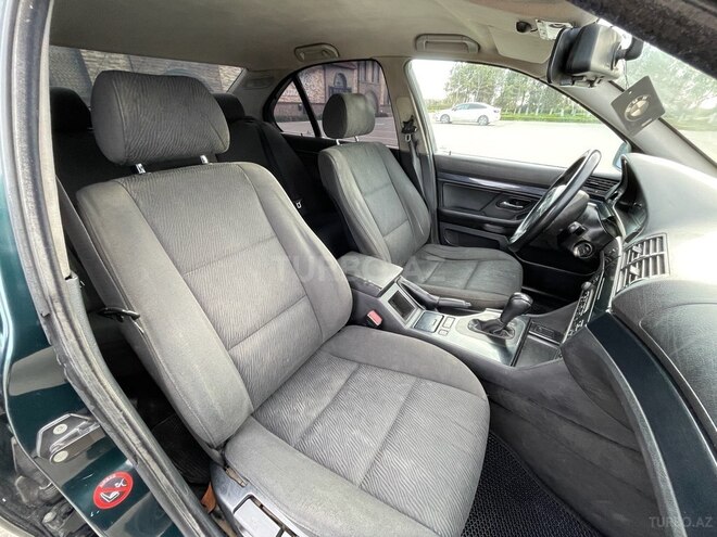 BMW 523 1997, 300,000 km - 2.5 л - Bakı