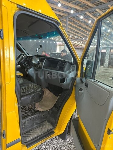 Ford Transit 2010, 250,000 km - 2.2 l - Bakı