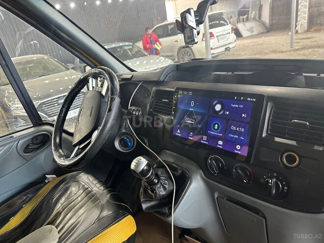 Ford Transit 2010, 250,000 km - 2.2 l - Bakı