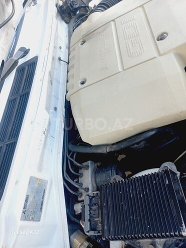 Mitsubishi Pajero io 1999, 338,862 km - 1.8 l - Bakı