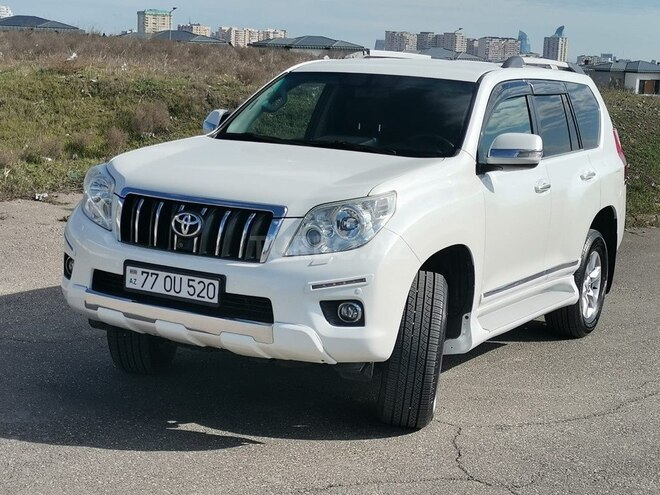 Toyota Land Cruiser Prado 2013, 215,000 km - 2.7 л - Bakı