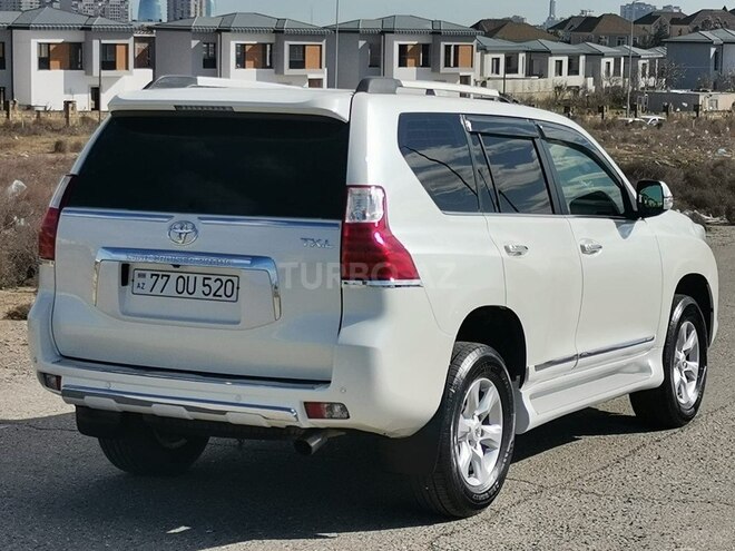 Toyota Land Cruiser Prado 2013, 215,000 km - 2.7 л - Bakı