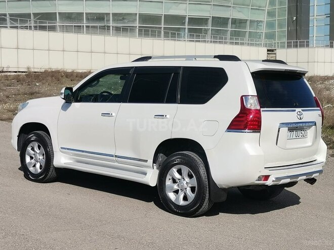 Toyota Land Cruiser Prado 2013, 215,000 km - 2.7 л - Bakı