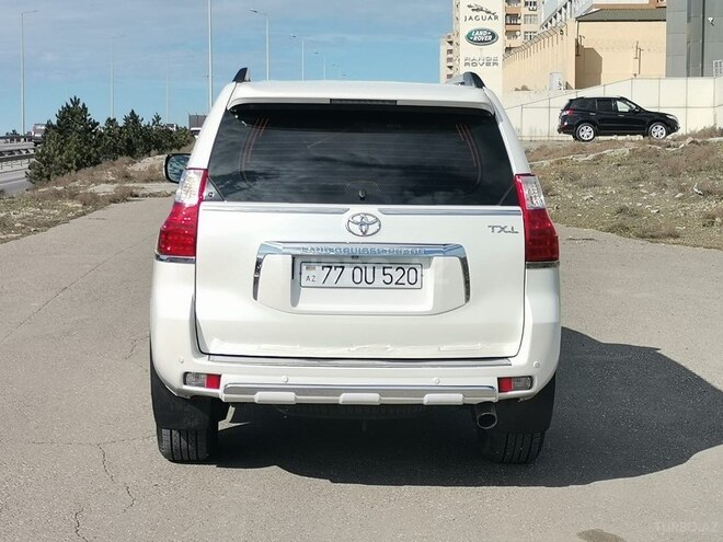 Toyota Land Cruiser Prado 2013, 215,000 km - 2.7 л - Bakı