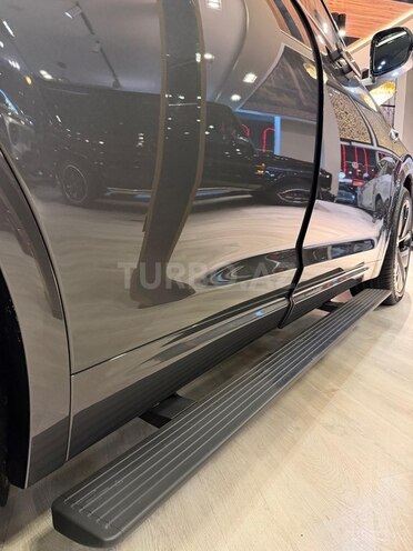 Li Auto L7-8