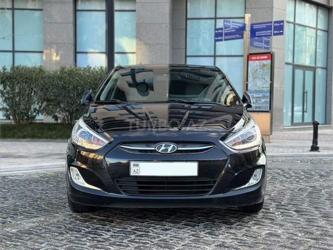 Hyundai Accent 2015, 129,671 km - 1.6 l - Bakı