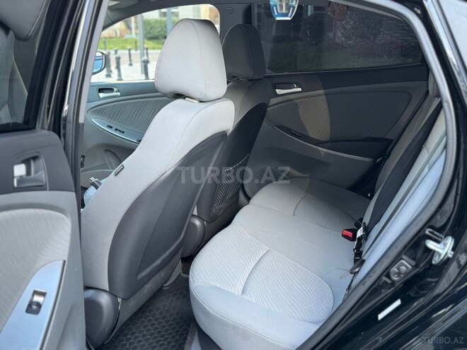 Hyundai Accent 2015, 129,671 km - 1.6 l - Bakı