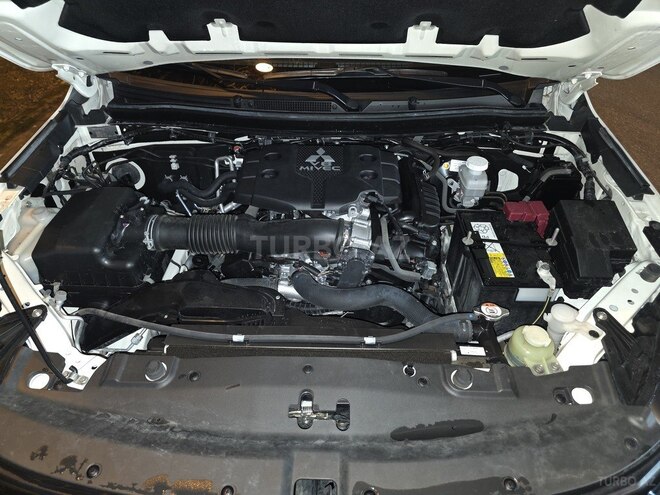 Mitsubishi Pajero Sport 2022, 43,000 km - 3.0 l - Bakı