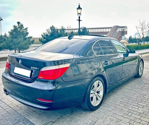 BMW 530 2008, 244,000 km - 3.0 l - Bakı