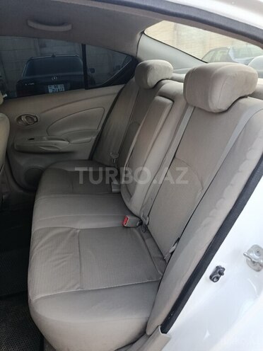 Nissan Sunny 2014, 235,000 km - 1.5 л - Biləsuvar