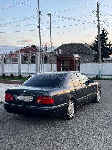 Mercedes E 230 1997, 400,000 km - 2.3 l - Lənkəran