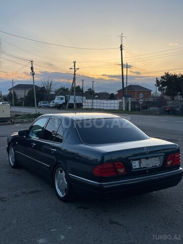 Mercedes E 230 1997, 400,000 km - 2.3 l - Lənkəran