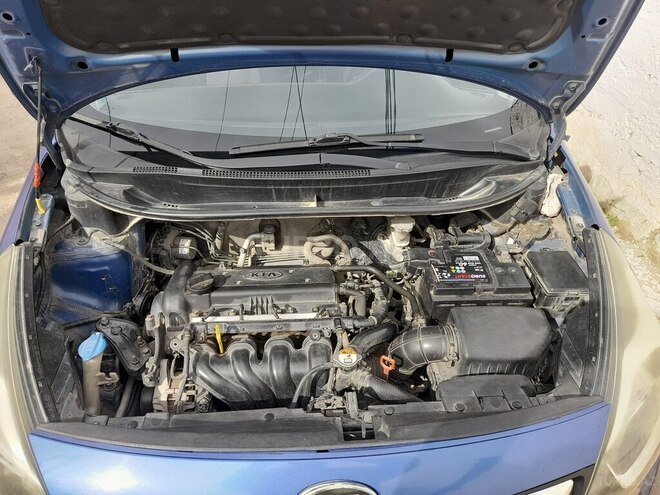 Kia Rio 2013, 240,000 km - 1.4 l - Bakı