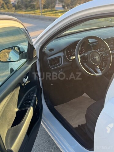 Kia Rio 2017, 217,261 km - 1.6 l - Bakı