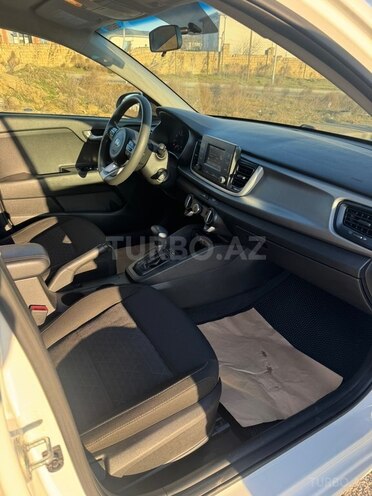 Kia Rio 2017, 217,261 km - 1.6 l - Bakı