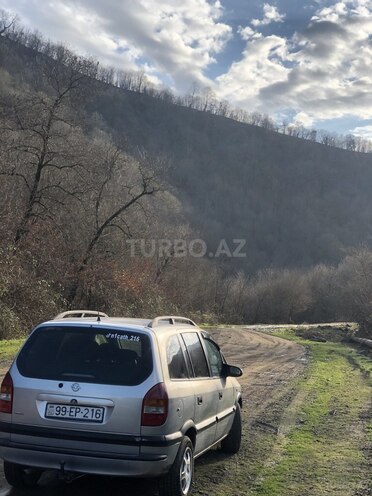 Opel Zafira 2000, 500,000 km - 1.8 l - Sumqayıt