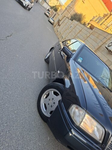 Mercedes C 200 1997, 313,000 km - 2.0 l - Bakı