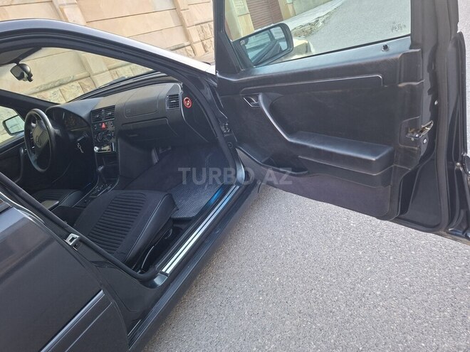 Mercedes C 200 1997, 313,000 km - 2.0 l - Bakı