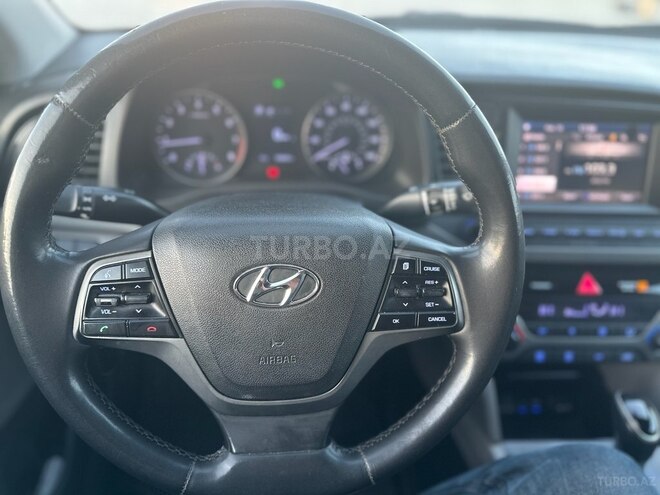 Hyundai Elantra 2016, 208,571 km - 2.0 l - Bakı