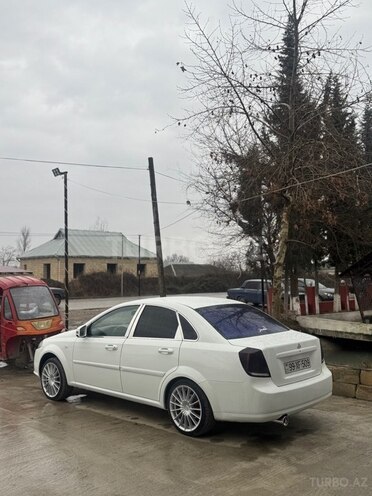 Daewoo Gentra-3