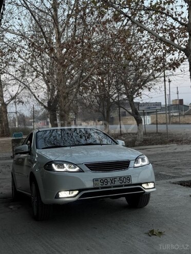 Daewoo Gentra-2