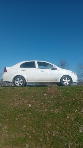 Chevrolet Aveo 2011, 280,000 km - 1.4 l - Quba