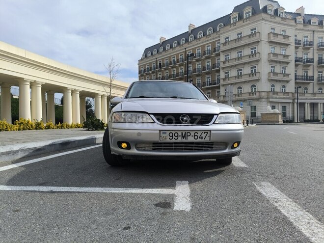 Opel Vectra 1996, 440,000 km - 2.5 l - Bakı