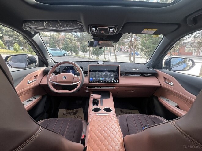 Changan  2025, 20,000 km - 1.5 l - Bakı