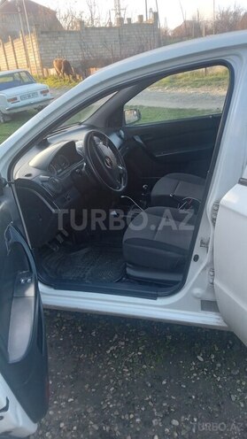 Chevrolet Aveo 2011, 280,000 km - 1.4 l - Quba