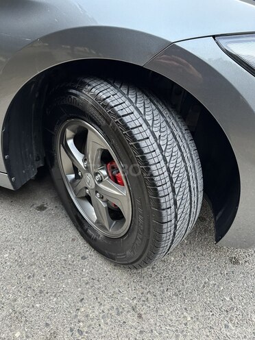 Hyundai Avante 2016, 195,000 km - 1.6 л - Sumqayıt