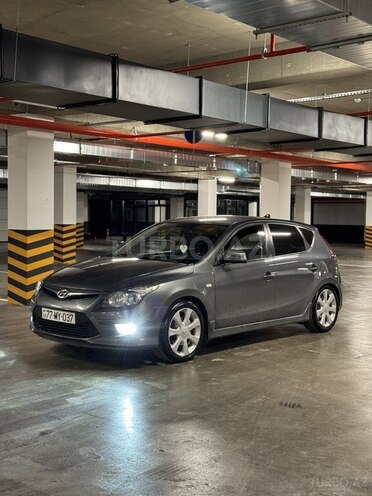Hyundai i30 2011, 290,000 km - 1.4 l - Bakı