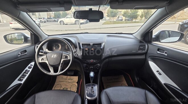 Hyundai Accent 2014, 125,000 km - 1.4 л - Bakı