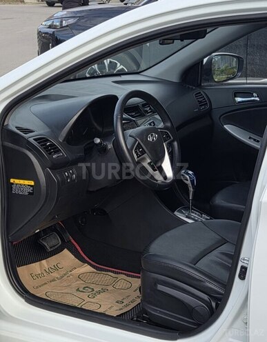 Hyundai Accent 2014, 125,000 km - 1.4 л - Bakı