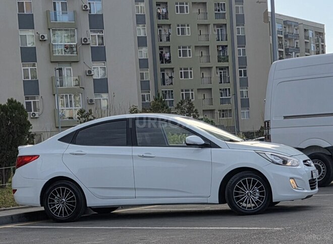 Hyundai Accent 2014, 125,000 km - 1.4 л - Bakı
