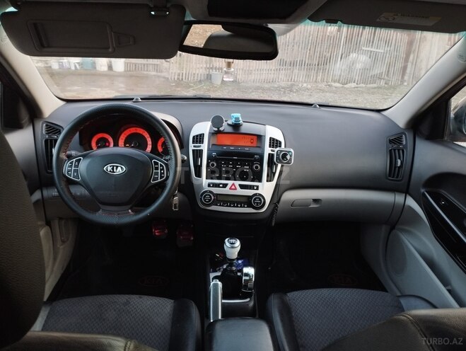 Kia Ceed 2008, 274,000 km - 1.6 л - Bakı