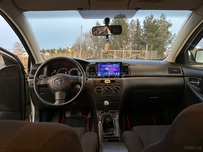 Toyota Corolla 2005, 220,000 km - 1.4 l - Sabirabad