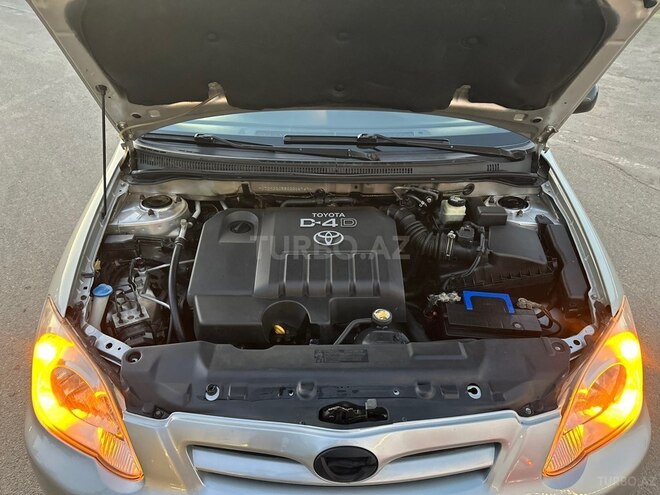 Toyota Corolla 2005, 220,000 km - 1.4 l - Sabirabad