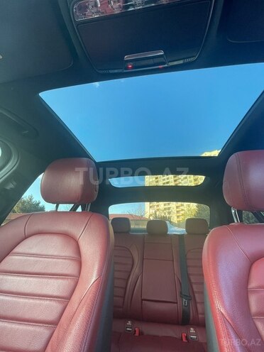 Mercedes C 300 4MATIC 2020, 105,000 km - 2.0 l - Bakı