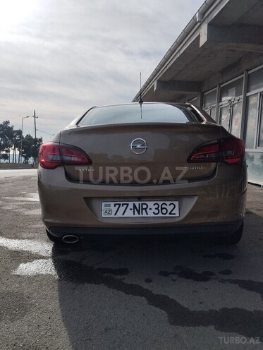 Opel Astra 2014, 84,750 km - 1.4 l - Bakı