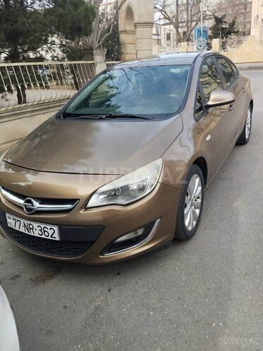 Opel Astra 2014, 84,750 km - 1.4 l - Bakı