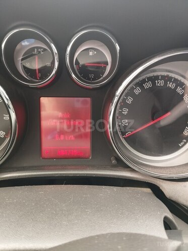 Opel Astra 2014, 84,750 km - 1.4 l - Bakı