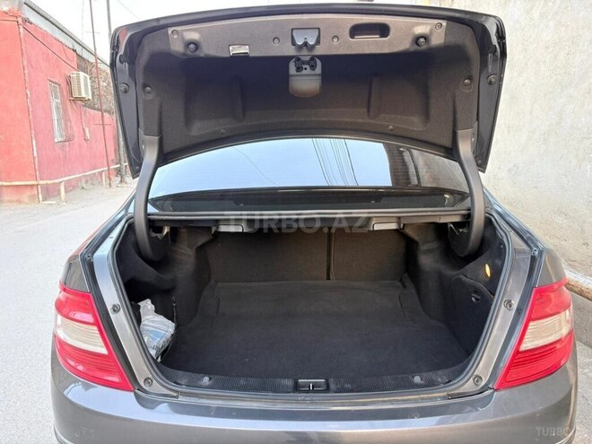 Mercedes C 250-8