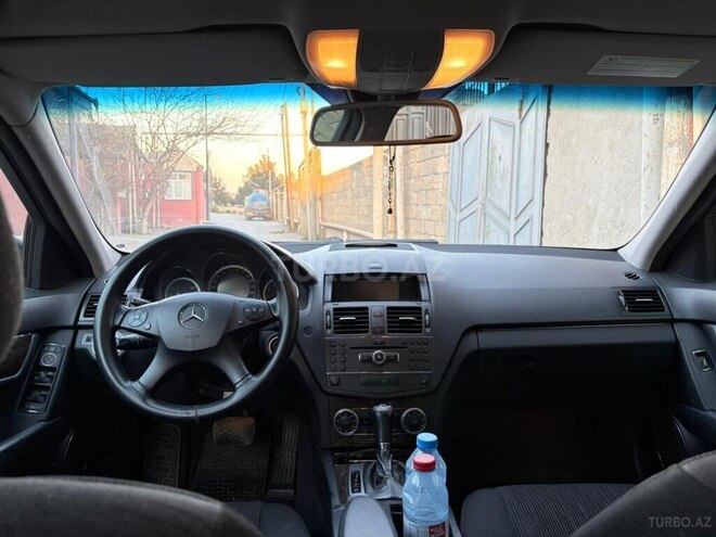 Mercedes C 250-9