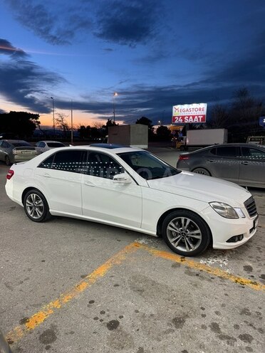 Mercedes E 220 2010, 280,000 km - 2.1 l - Bakı