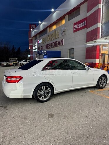 Mercedes E 220 2010, 280,000 km - 2.1 l - Bakı