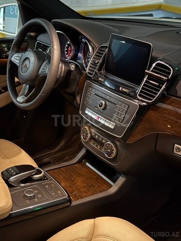 Mercedes GLS 450 4MATIC 2017, 114,400 km - 3.0 l - Bakı