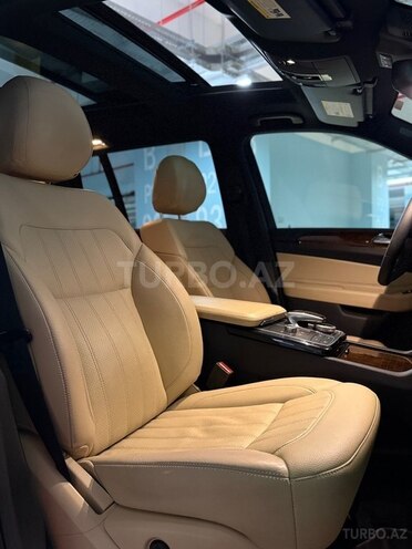 Mercedes GLS 450 4MATIC 2017, 114,400 km - 3.0 l - Bakı