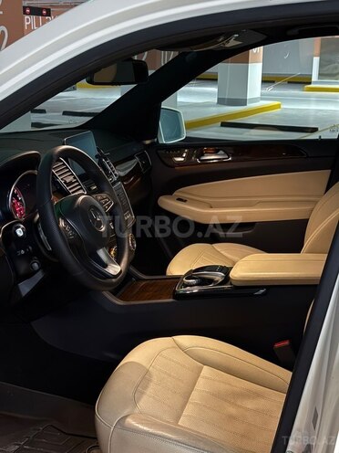 Mercedes GLS 450 4MATIC 2017, 114,400 km - 3.0 l - Bakı
